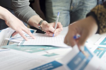 Vrei să te angajezi? 17.454 locuri de muncă sunt vacante